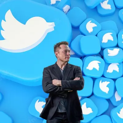 Elon Musk becomes the new owner of Twitter, fires senior management